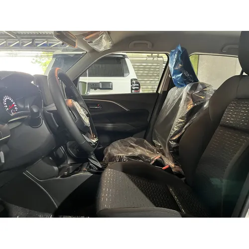Suzuki Swift 2026 Blanco Caracas