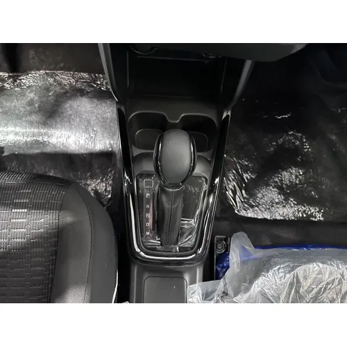 Suzuki Swift 2026 Plateado Caracas