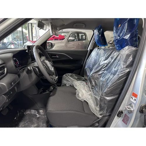 Suzuki Swift 2026 Plateado Caracas
