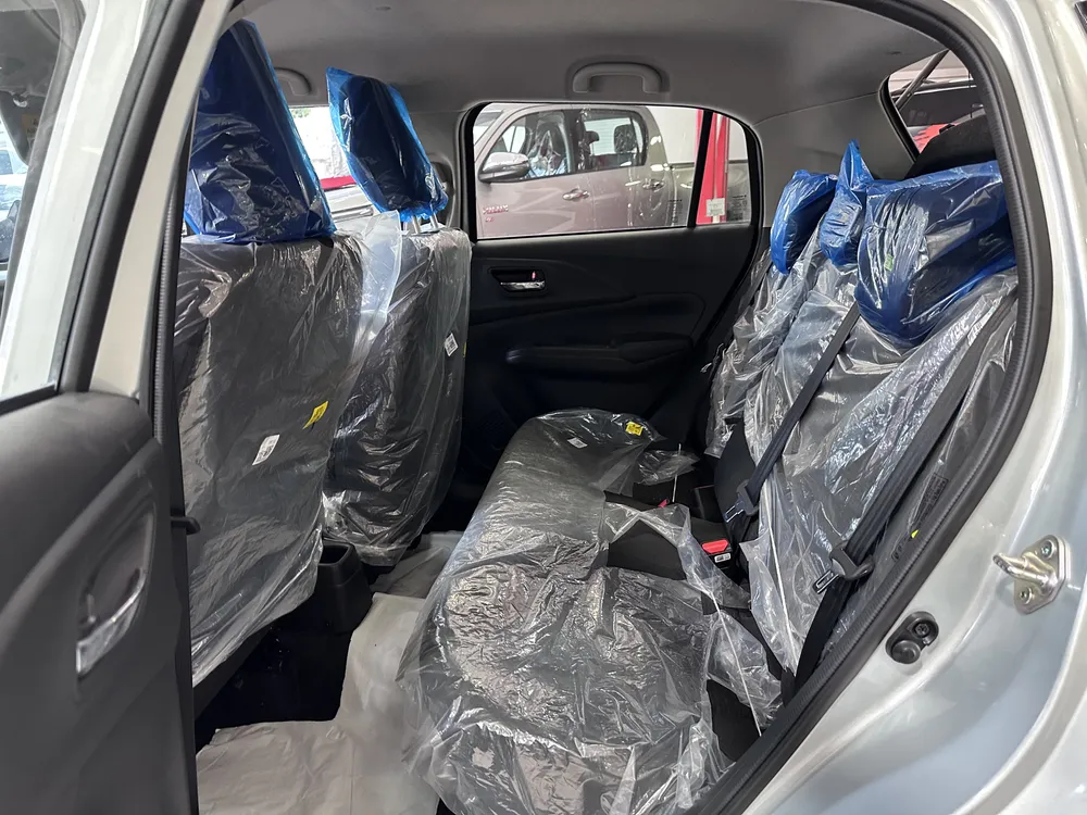 Suzuki 2026 Plateado Caracas