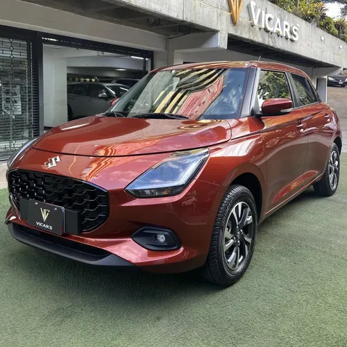 Suzuki Swift 2026 Rojo Caracas