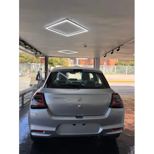 Suzuki Swift GLS 2026 Plateado Caracas