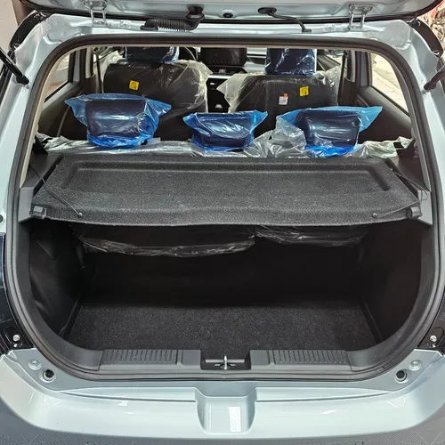 Suzuki Swift GLX 2025 Plateado Valencia