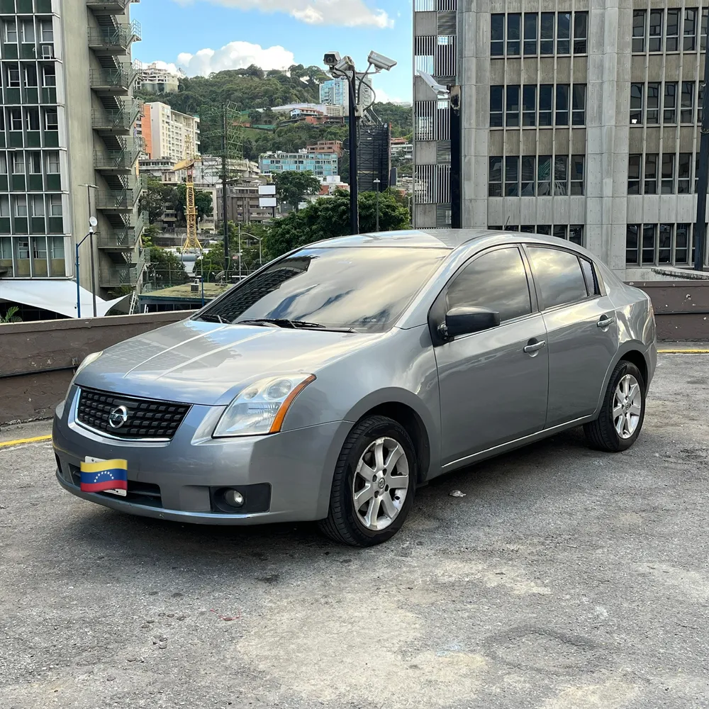 Suzuki Swift GLX 2026 Plateado Caracas