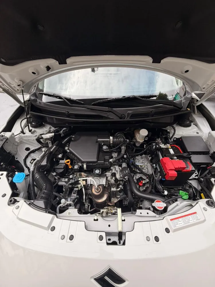 Suzuki Swift Special Edition 2026 Blanco Caracas