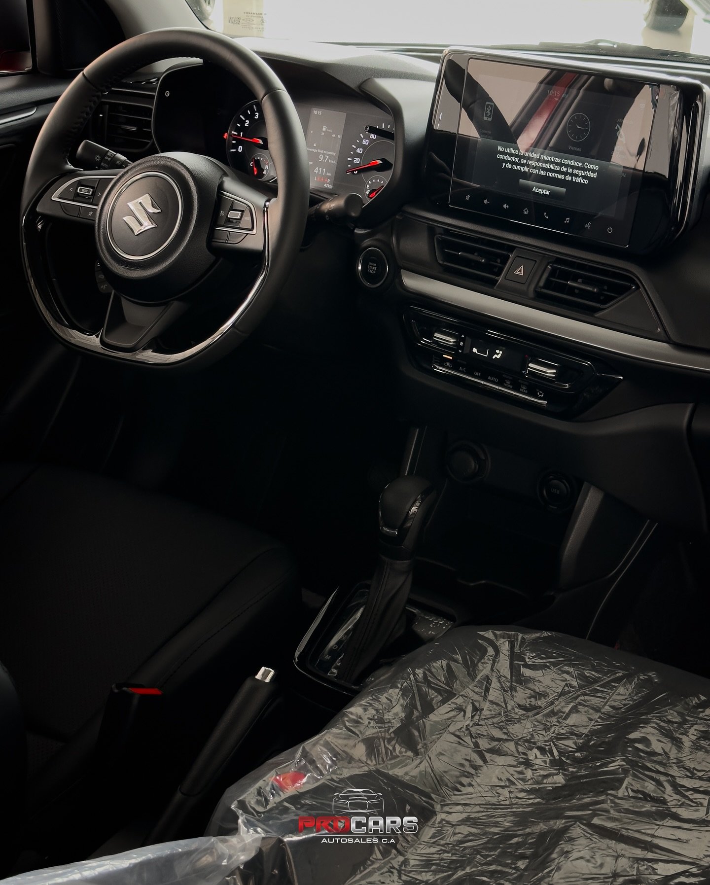 Suzuki Swift modelo 2025 Rojo