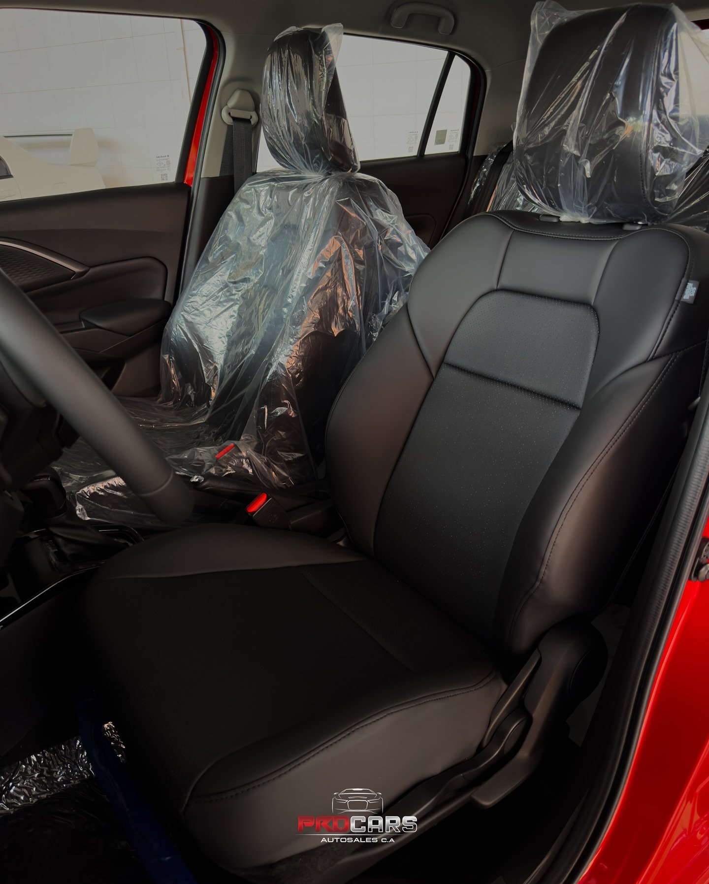 Suzuki Swift modelo 2025 Rojo