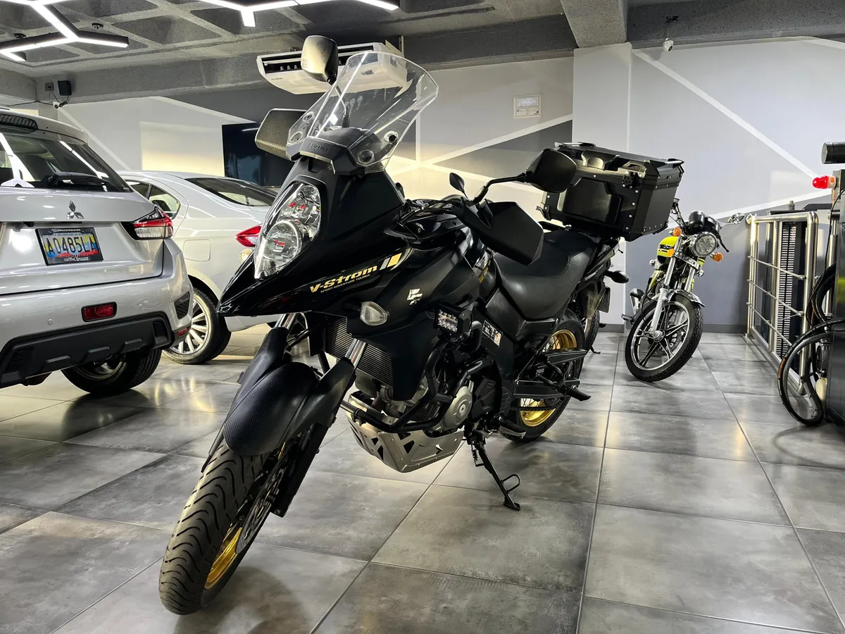 Suzuki V-Strom 650 ABS 2021 Negro Caracas