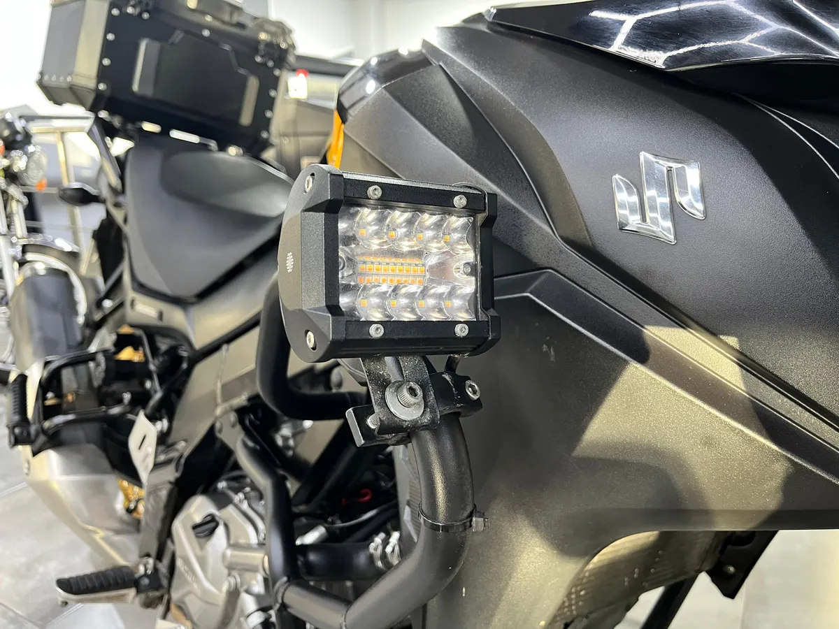 Suzuki V-Strom 650 ABS 2021 Negro Caracas