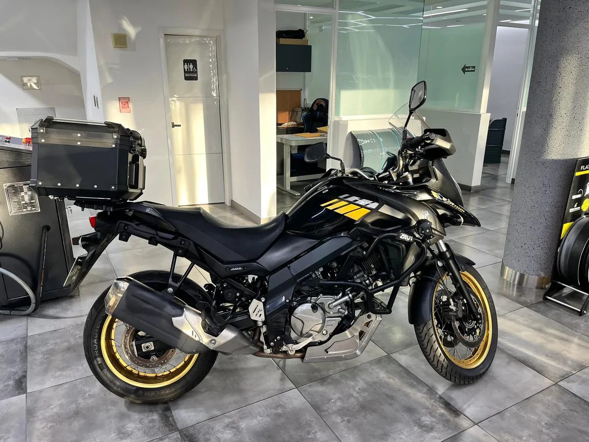 Suzuki V-Strom 650 ABS 2021 Negro Caracas