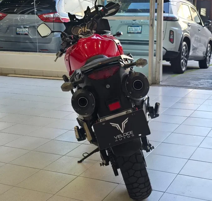 Suzuki V-strom Dl 1000 negro4