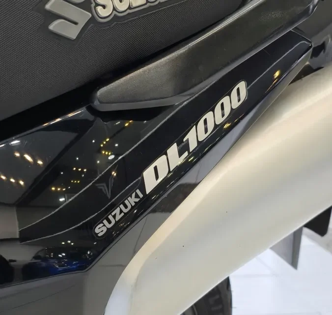 Suzuki V-strom Dl 1000 negro7