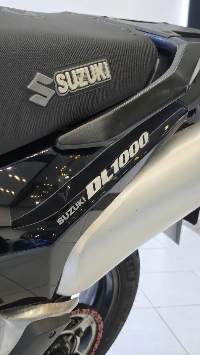 Suzuki V-strom Dl 1000 negro7