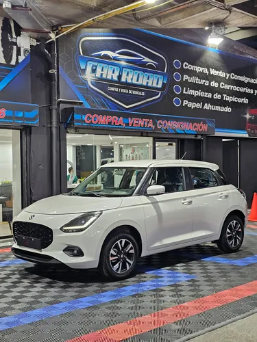 Suzuki Swift 2025 Blanco Caracas