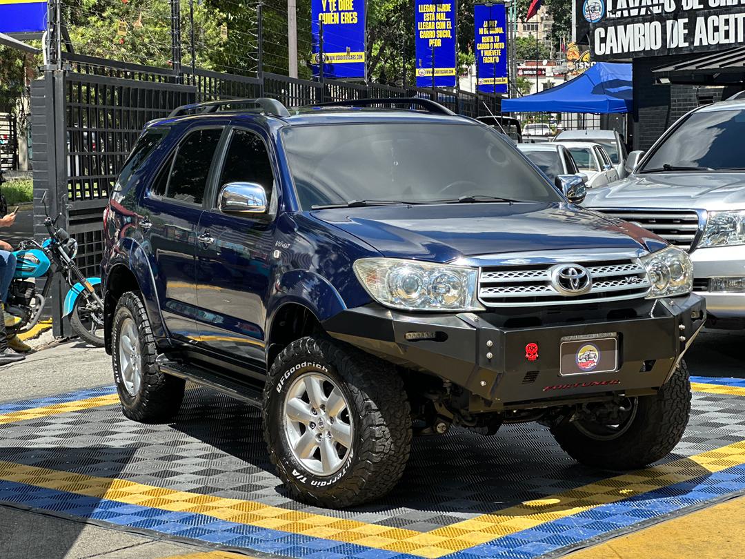 Toyota Fortuner 2011 Azul Caracas