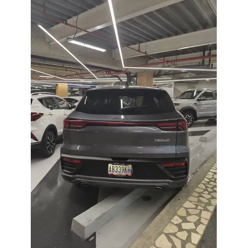JAC TEPUY 2026 Gris Caracas