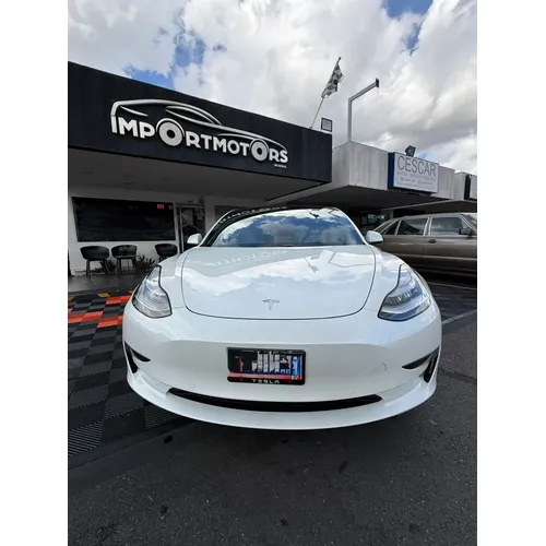Tesla Model 3 2021 Blanco Caracas