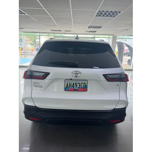 Toyota Yaris Cross 2024 Blanco Maracaibo