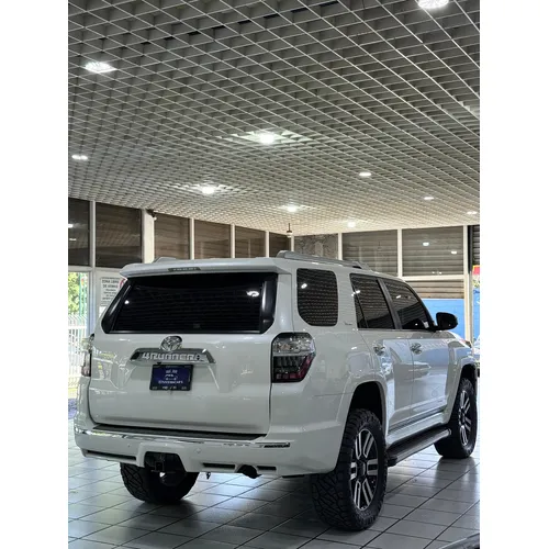 Toyota 4Runner Limited 2017 Blanco Caracas