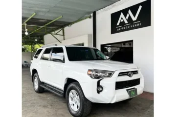 Toyota 4 Runner Sr5 4x4 2023