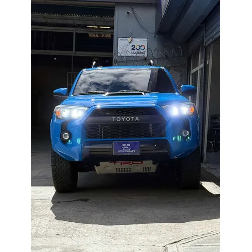 Toyota 4Runner TRD PRO 2019 Azul Caracas