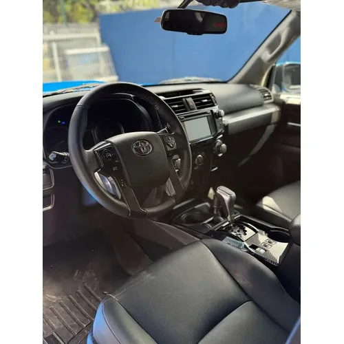 Toyota 4Runner TRD PRO 2019 Azul Caracas