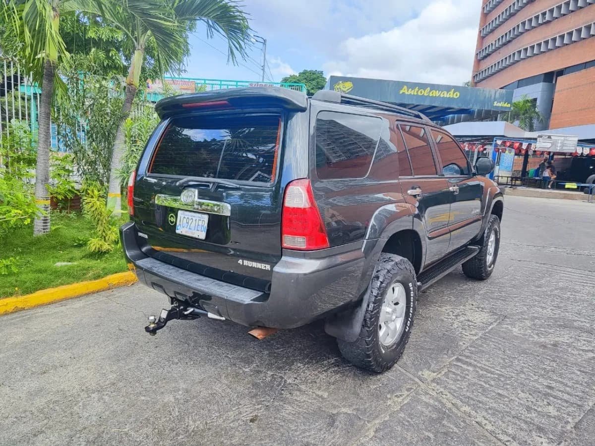 Toyota 4Runner 2007 Automatico 4x4 Gris