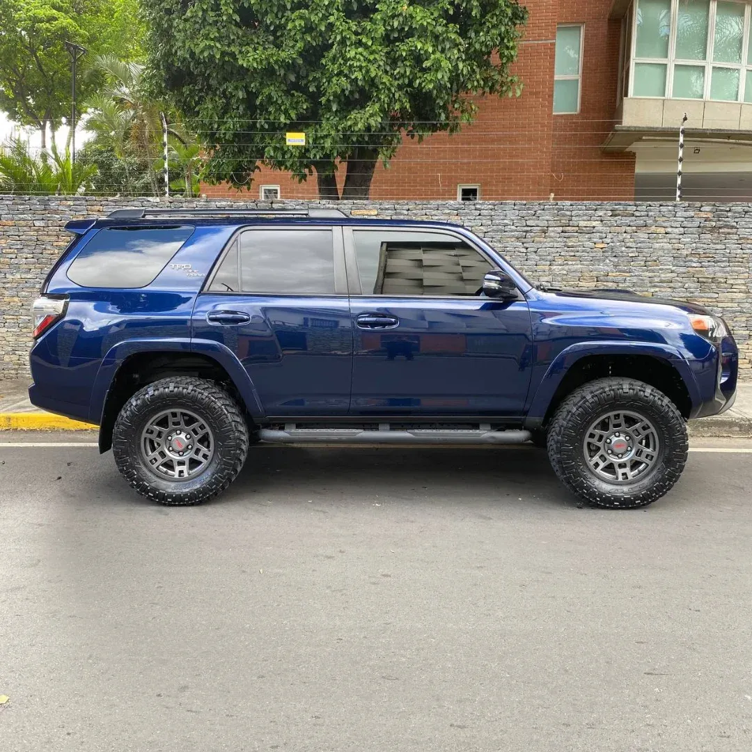 Toyota 4Runner 2020 Azul