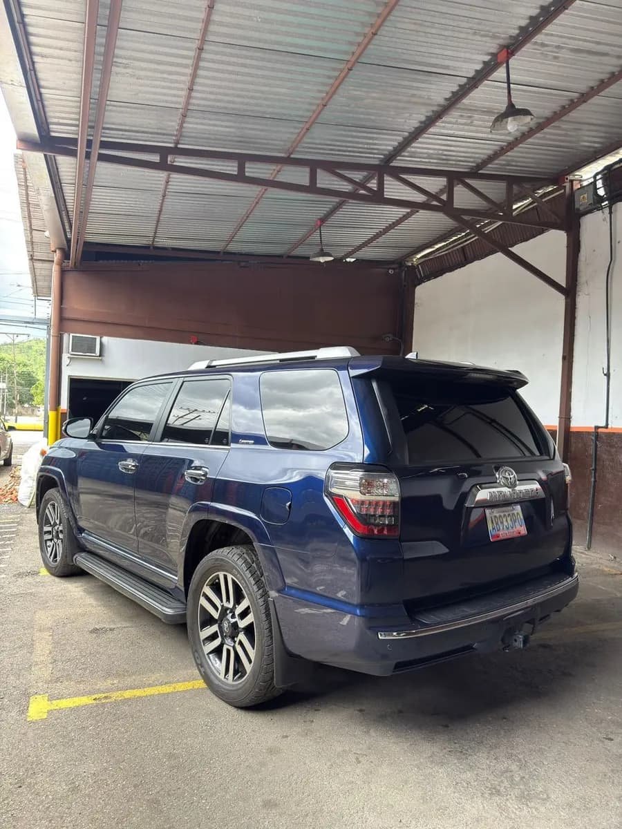 Toyota 4Runner Limited 2020 Azul