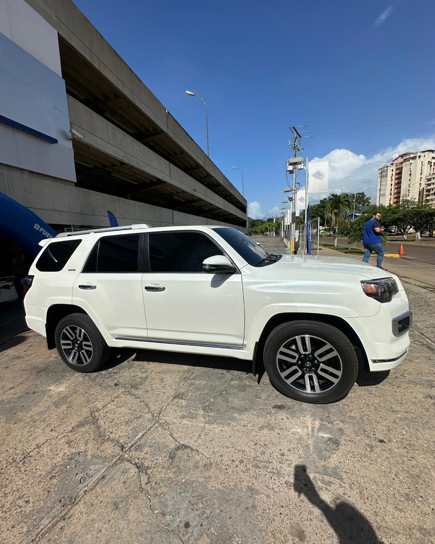 Toyota 4Runner Limited 2023 Blanco