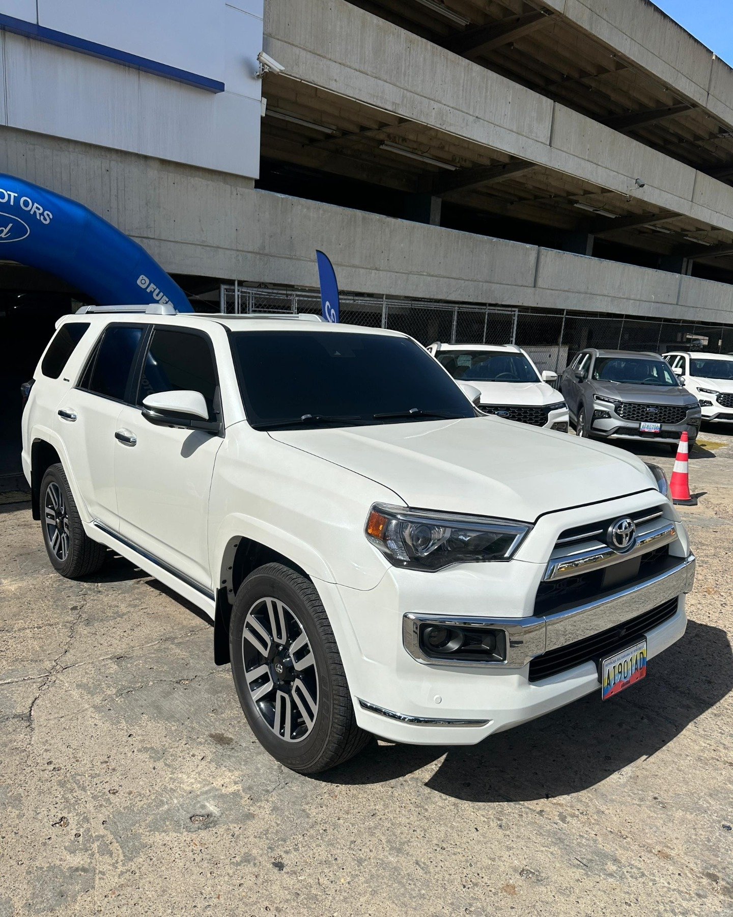 Toyota 4Runner Limited 2023 Blanco