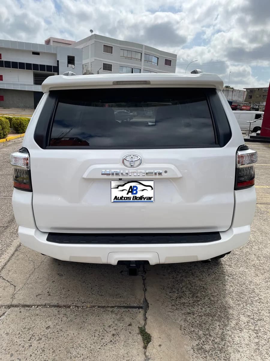 Toyota 4Runner SR5 Premium 2019 Blanco