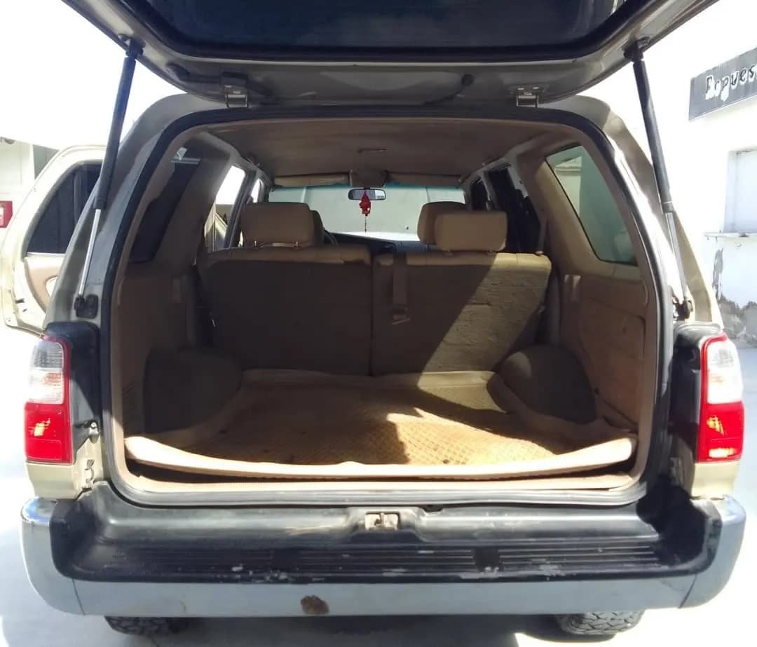 Toyota 4Runner SR5 Sport Wagon 2002 dorado