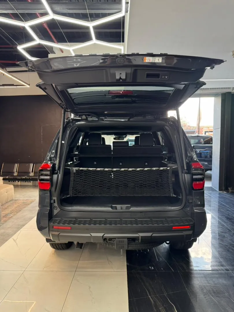 Toyota 4runner Trd Off Road Premium 2025 Negro Caracas