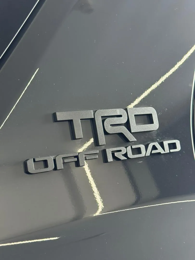 Toyota 4Runner TRD Off Road Premium 2025 negro16