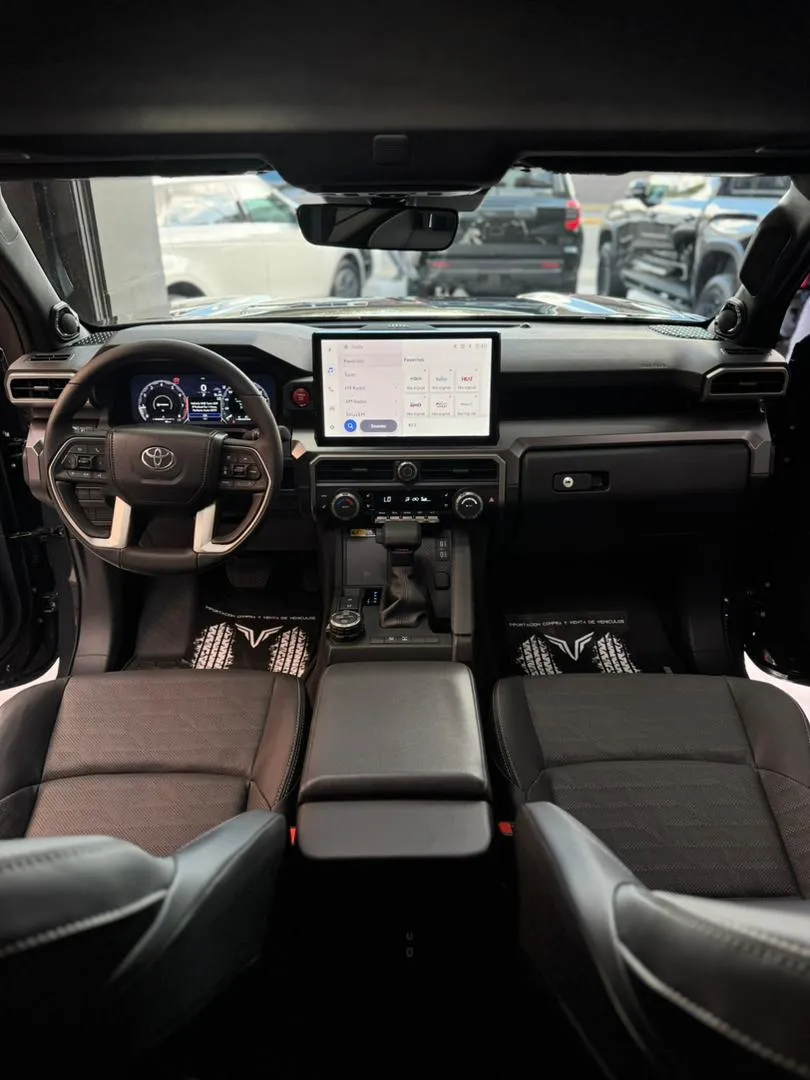 Toyota 4Runner TRD Off Road Premium 2025 negro9