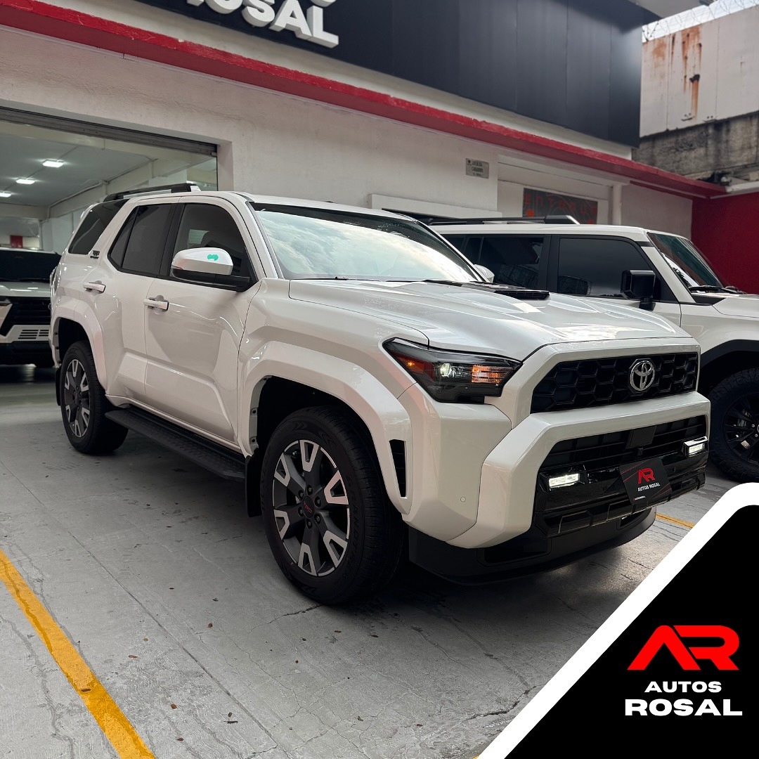 Toyota 4Runner TRD Sport 2025 Blanco Caracas