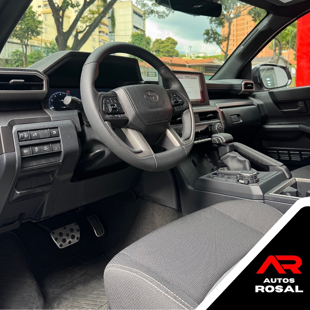 Toyota 4Runner TRD Sport 2025 Blanco Caracas