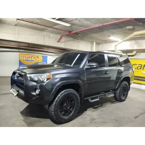 Toyota 4Runner 2017 Gris Caracas