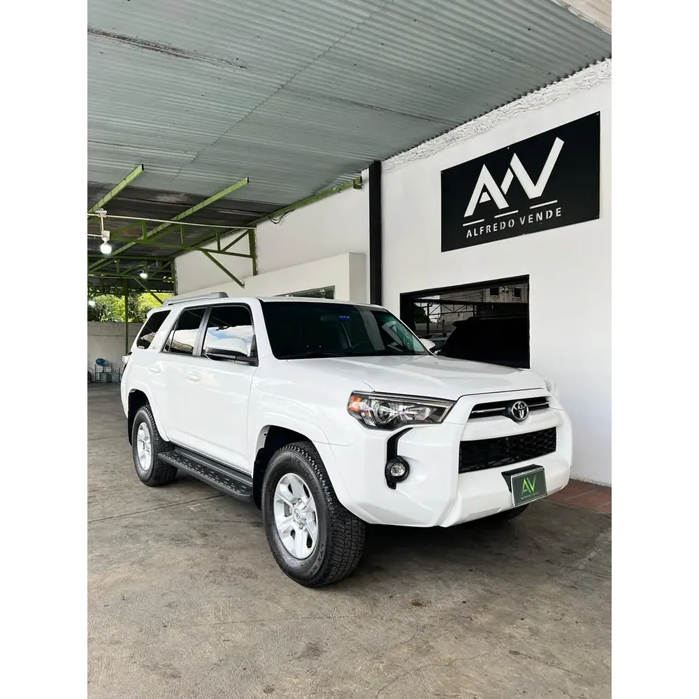 Toyota 4Runner SR5 2023 Plateado Caracas