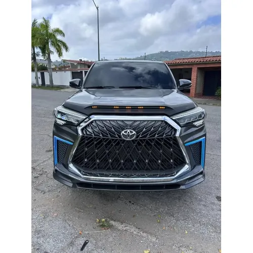 Toyota 4Runner SR5 2020 Gris Caracas