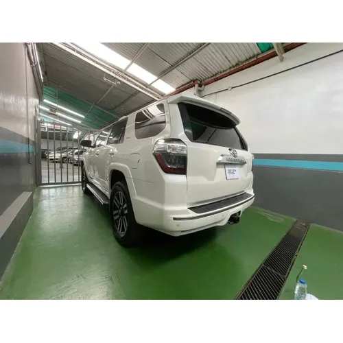 Toyota 4Runner Limited 2015 Blanco Caracas