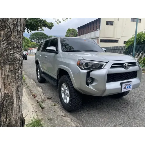 Toyota 4Runner SR5 2023 Plateado Caracas