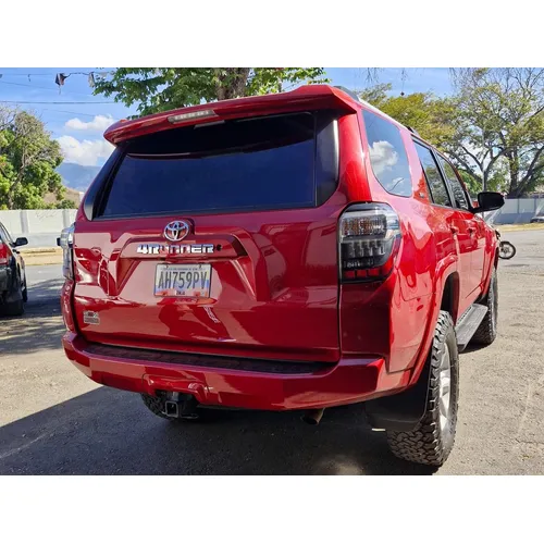 Toyota 4Runner SR5 2019 Rojo Maracay
