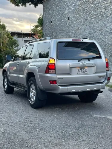 Toyota 4Runner 2005 Plateado Caracas