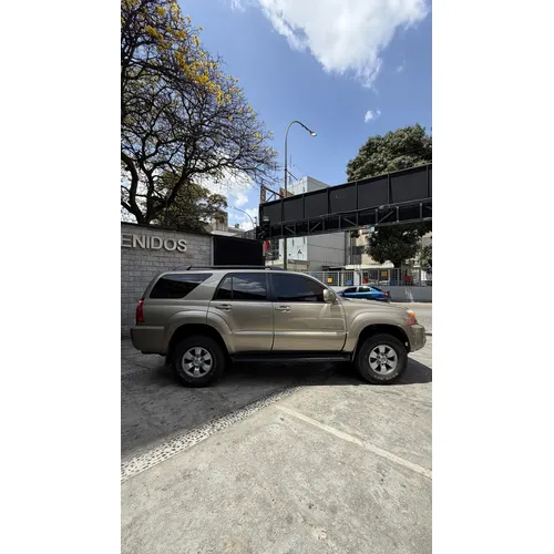 Toyota 4Runner 2007 Beige Caracas