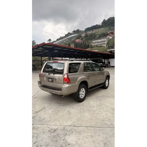 Toyota 4Runner 2007 Beige