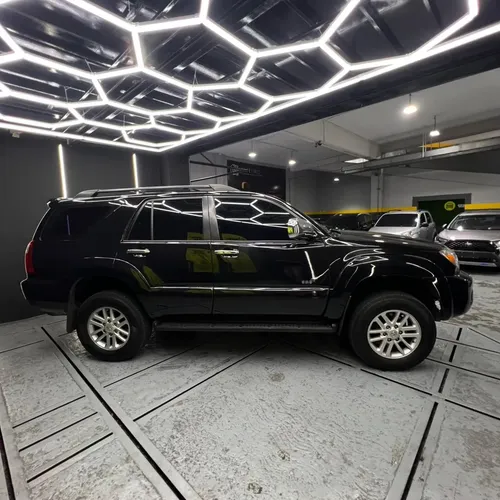 Toyota 4Runner SR5 2008 Negro Caracas