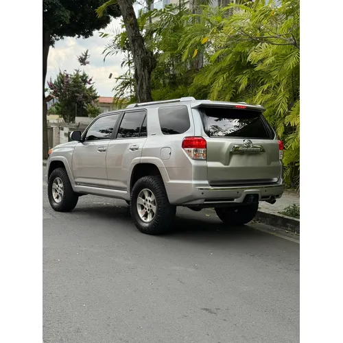 Toyota 4Runner 2010 Plateado Caracas