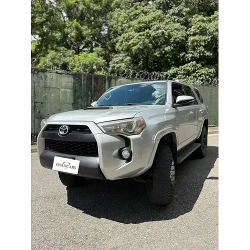 Toyota 4Runner SR5 2016 Plateado Caracas